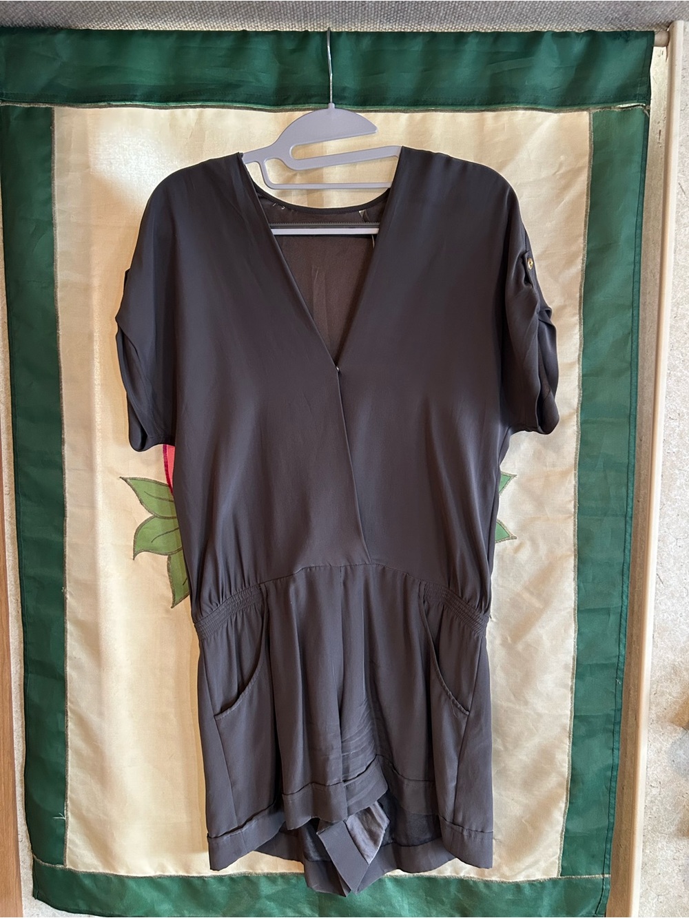 Twelfth Street by Cynthia Vincent Grey V-Neck Short Sleeve Tunic Romper